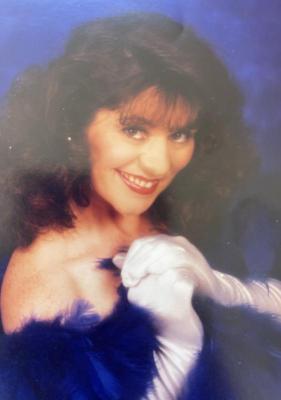 Elizabeth “Liz” Knight Elizabeth “Liz” Knight